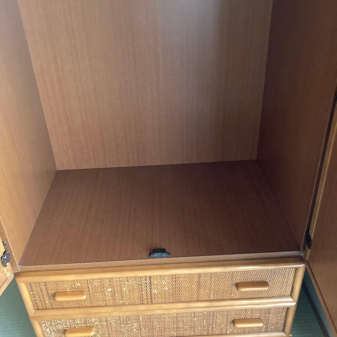 洋服ダンス　アジアン風