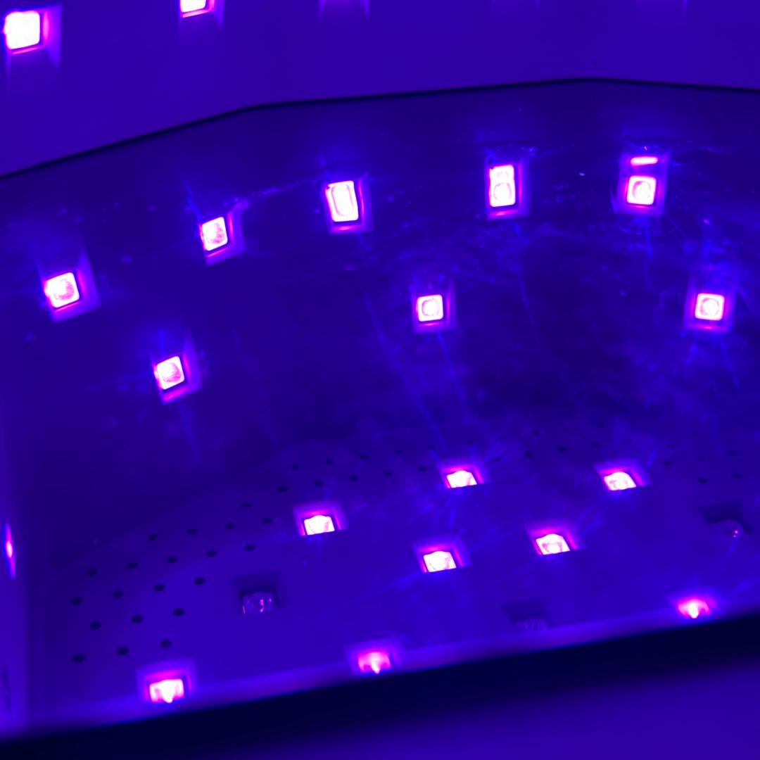 oui nail ネイルライト(美容機能付き)