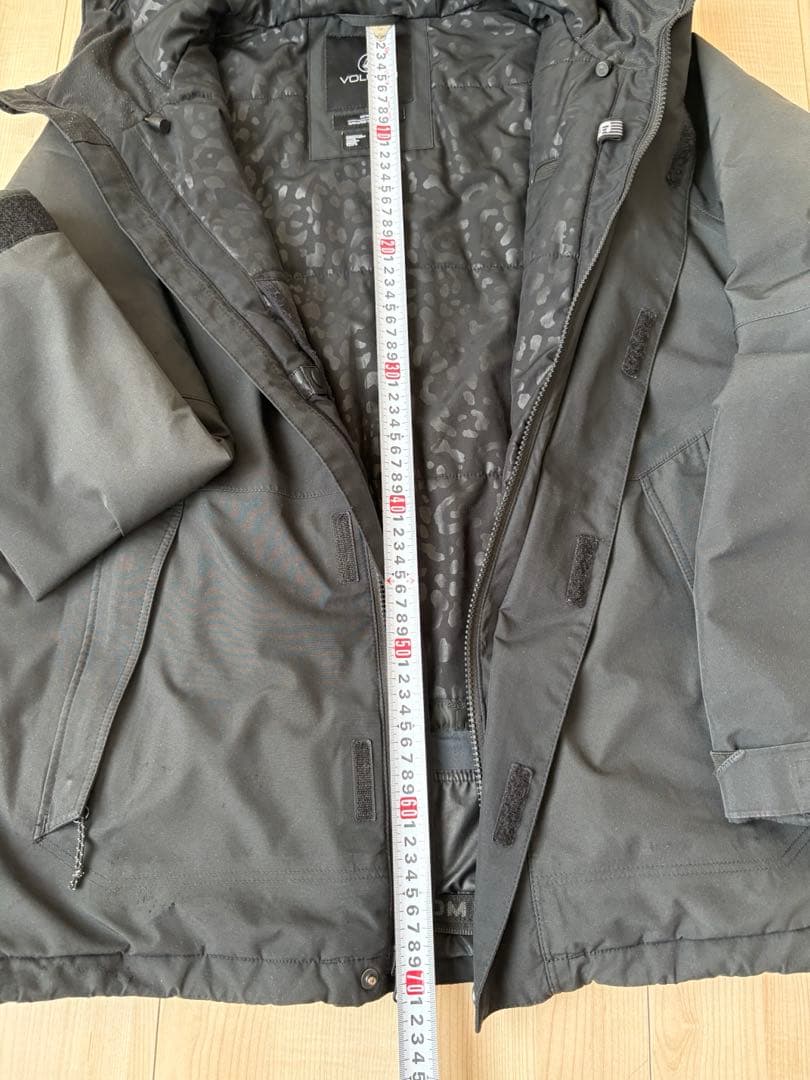 VOLCOMスノーボードウェア上下セット　 ジャケットはGORE-TEX ！！