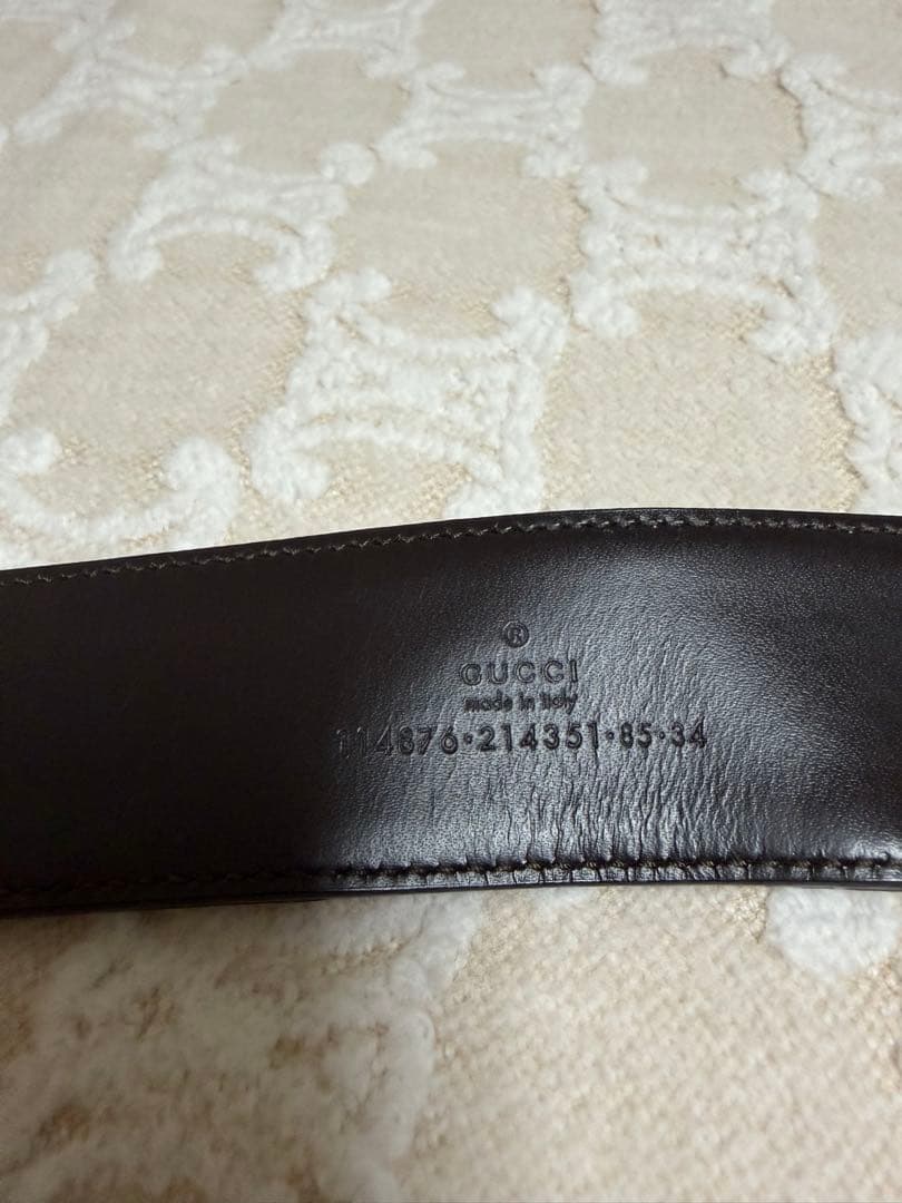 GUCCI ベージュレザーベルト ロゴバックル　85-34