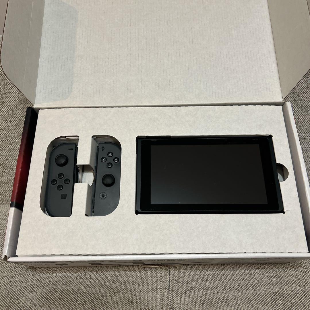 【美品】 Nintendo Switch 本体 グレー