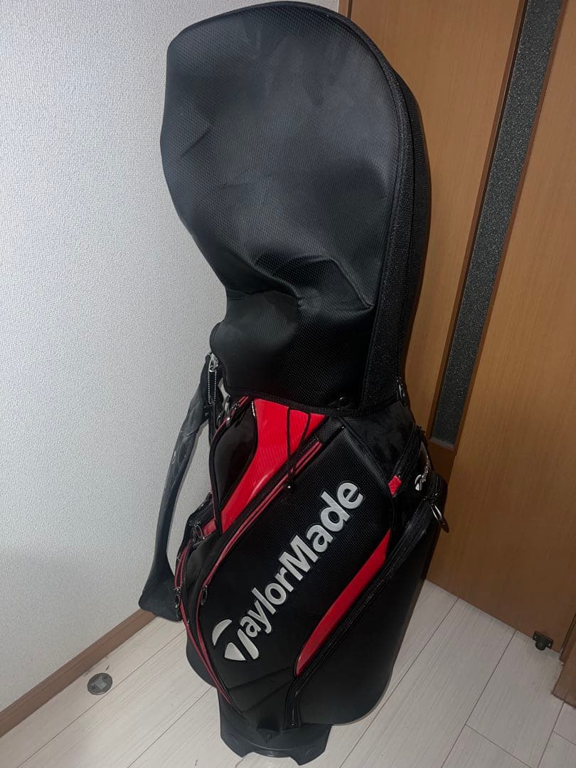 TaylorMade キャディバッグ 黒 赤