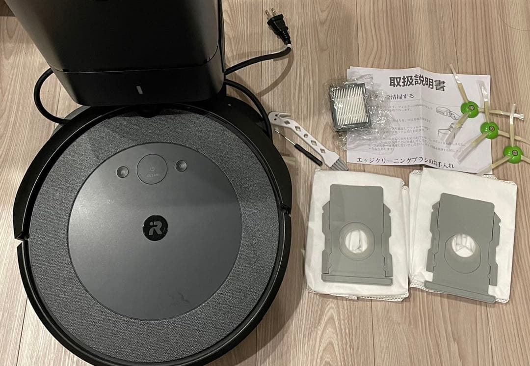 ルンバ　i3+ 交換パーツ付き