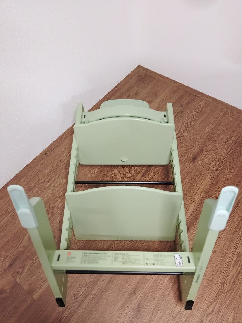 ストッケ トリップトラップ 希少モスグリーン 4シリアル　豪華セット