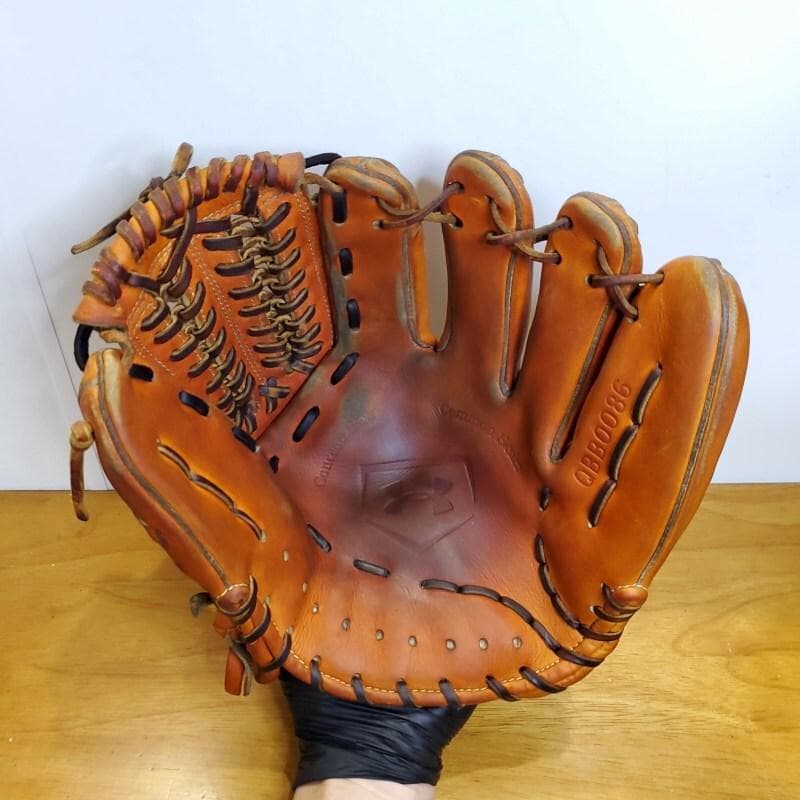 アンダーアーマー 松田宣浩モデル 限定品 高校野球対応 内野用 硬式グローブ