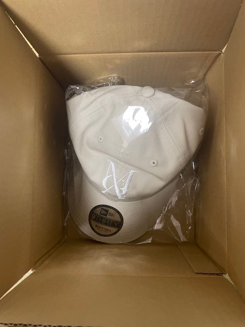 ミセス スニダン コラボ キャップ　ベージュ　ピンズ付き