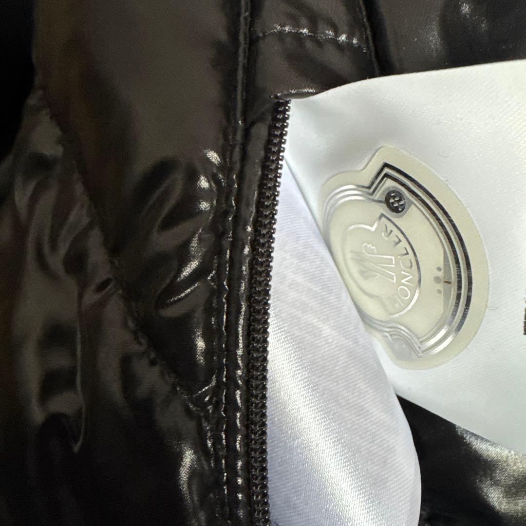 ゆき 新品未使用 Moncler Genius FRGMENT SVEN