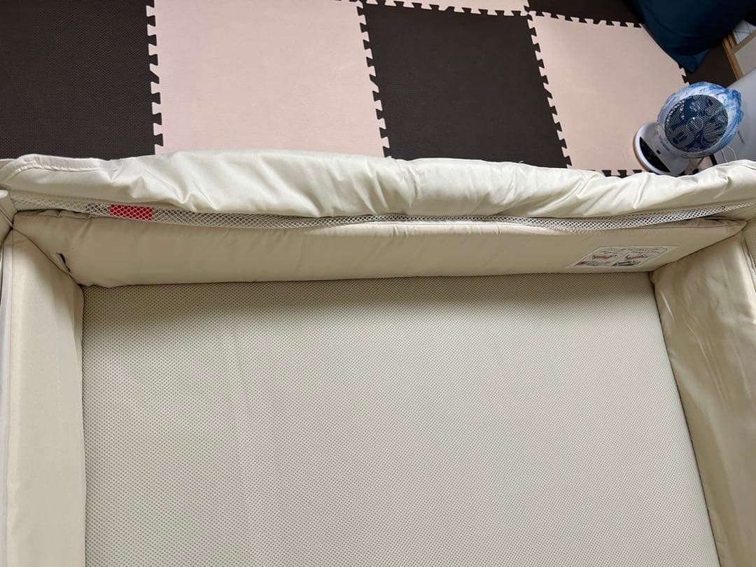 アップリカ　ココネルCOCONELベビーベッド ミルク