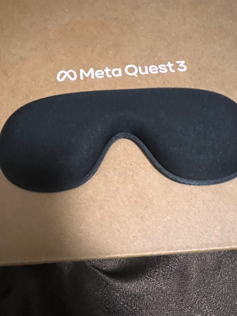  quest3 128GB ヘッドストラップ　フェイスカバー付き