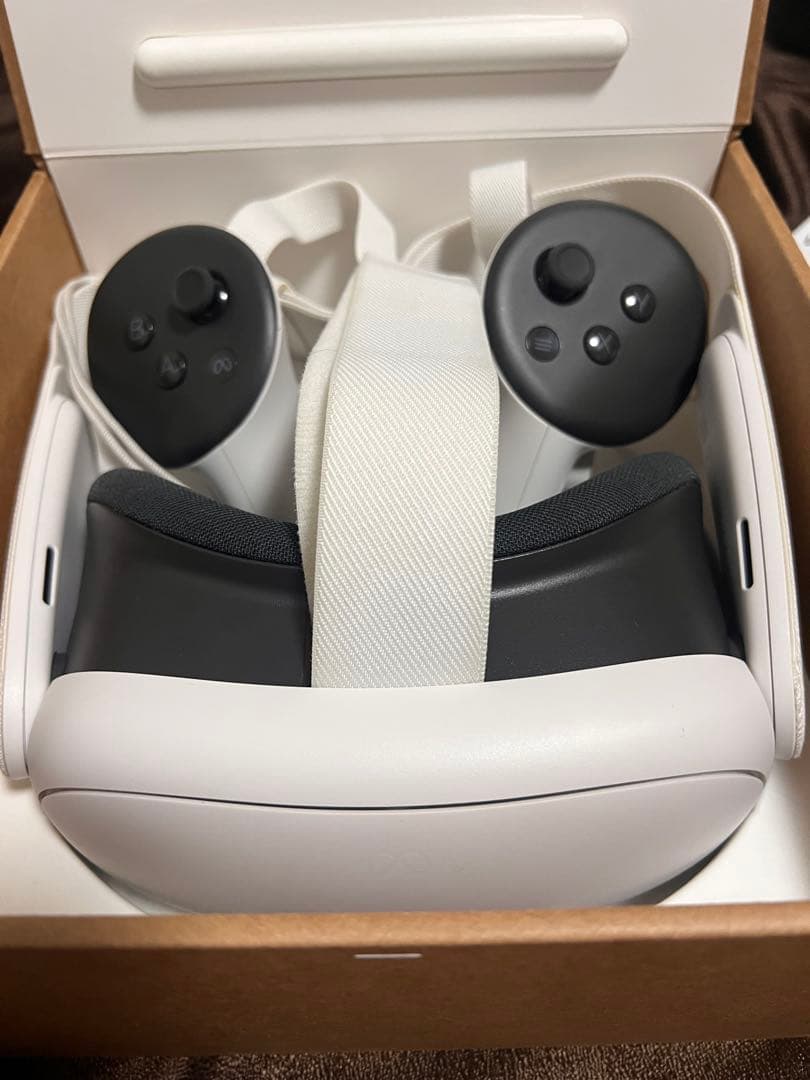  quest3 128GB ヘッドストラップ　フェイスカバー付き