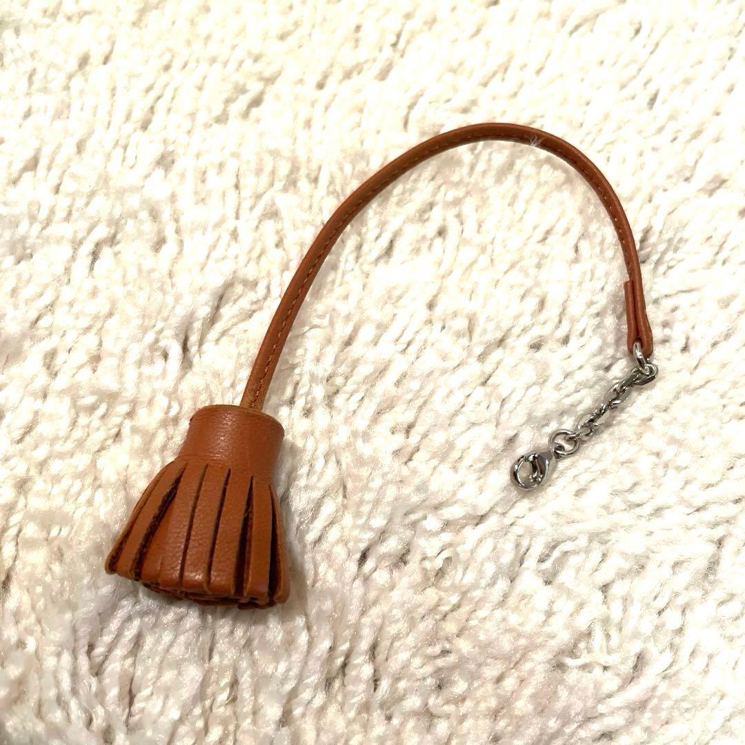 HERMES カルメンチータ　ゴールド　ブックマーク　チャーム