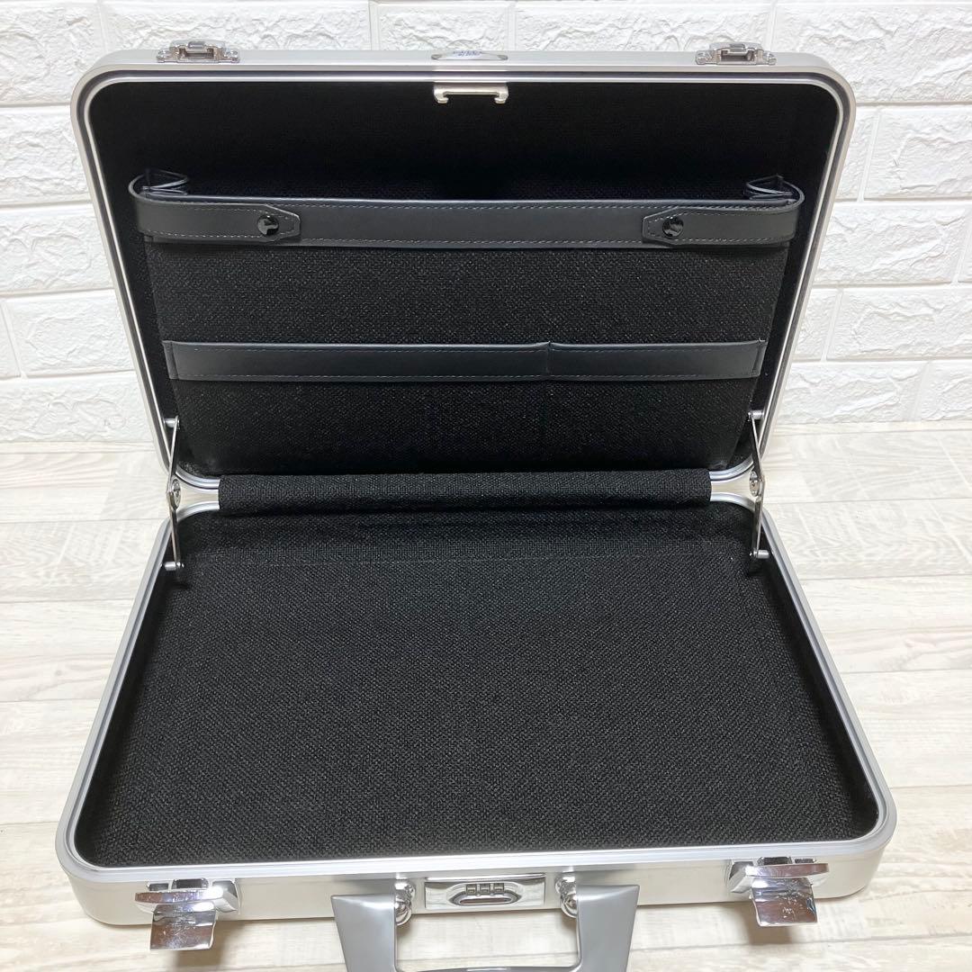 ゼロハリバートン　エリート　アタッシュケース　ZERO HALLIBURTON