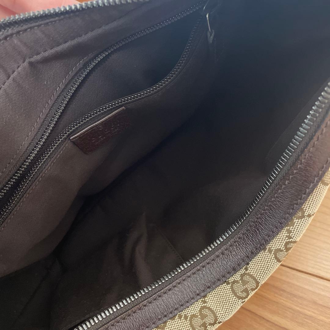 GUCCI グッチ GGキャンバス ショルダーバッグ 122790 三日月