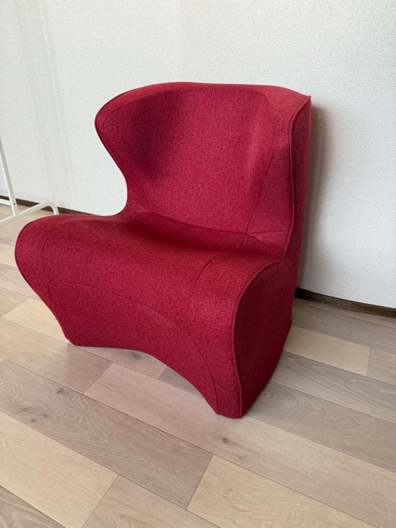 MTG style スタイル　ドクターチェアプラス　姿勢　骨盤チェア　レッド