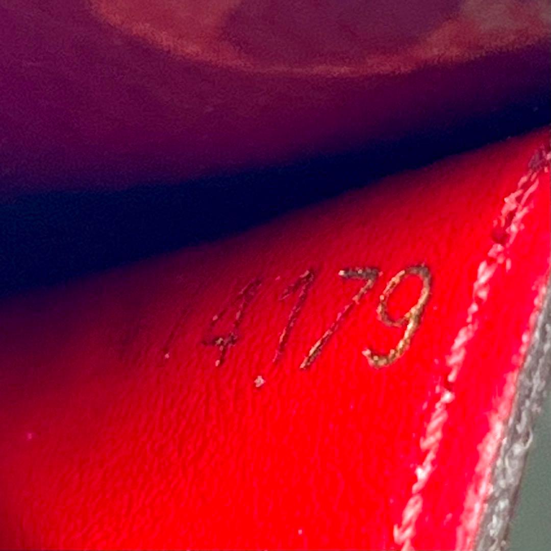 ルイヴィトン レティーロ モノグラム 新型ポルトフォイユサラ M61184