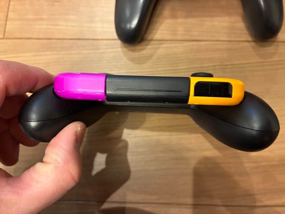 Nintendo Switch 本体 ネオンイエロー・ネオンパープル