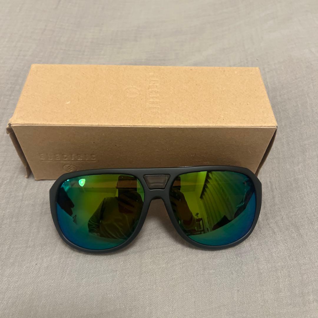 ELECTRIC STACKERサングラス