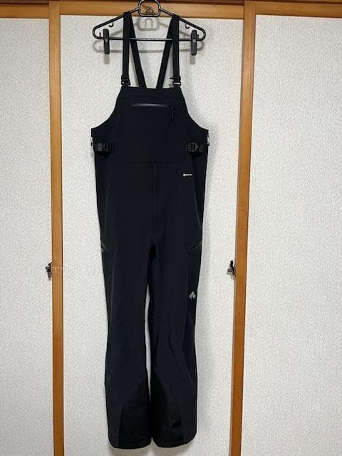 モンベル　パウダートラック　ビブパンツ　Lサイズ ゴアテックス