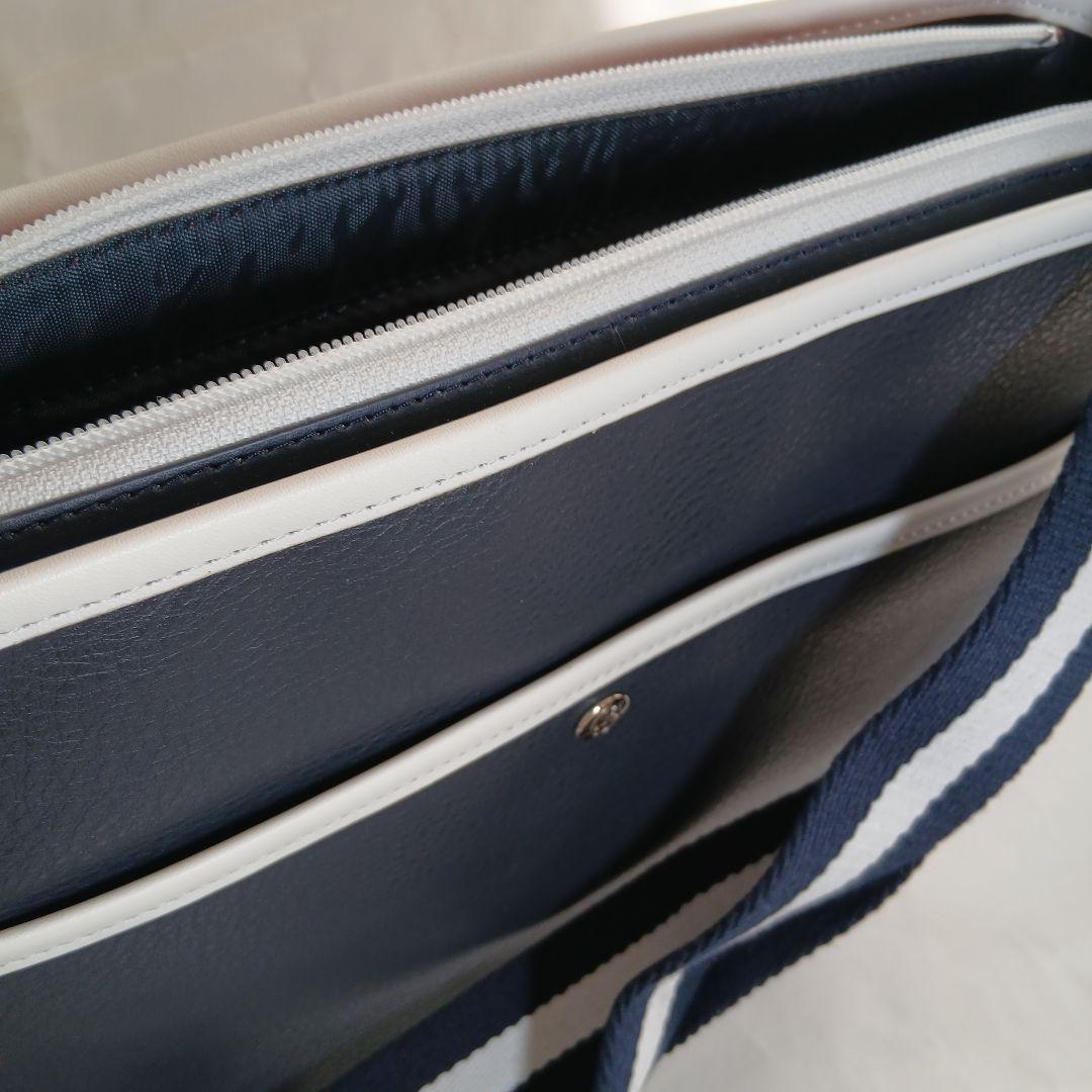 ＊新品＊CASTELBAJAC ショルダーバッグ 定価18,700円