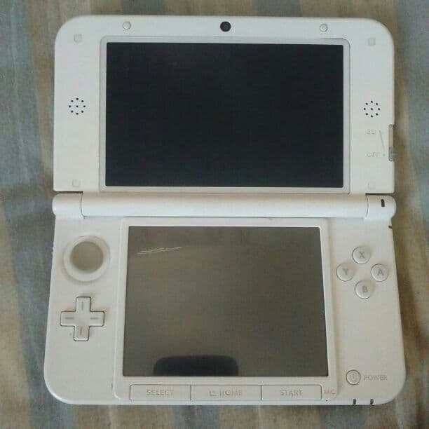 ニンテンドー3DSLL&PSP（SAOのソフト付き）どちらか単品でもおk