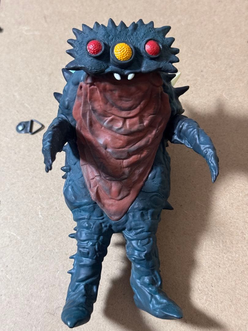 ウルトラ大怪獣シリーズ5000 帰ってきたウルトラマン 電波怪獣ビーコン