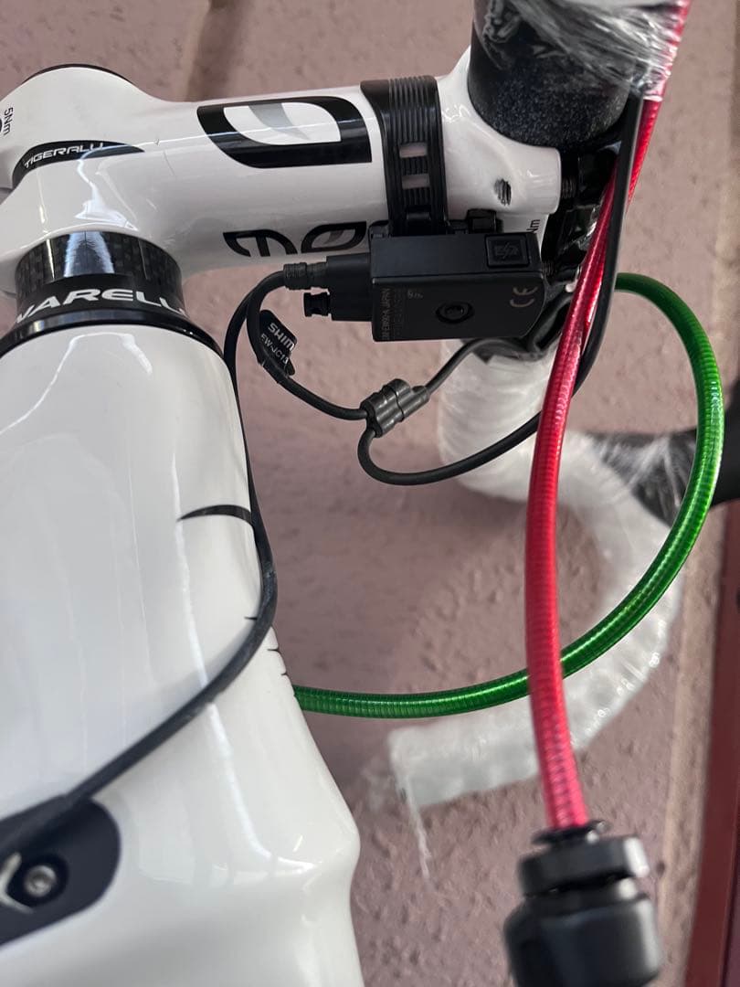 PINARELLO RAZHA Di2 11s カーボンホイール