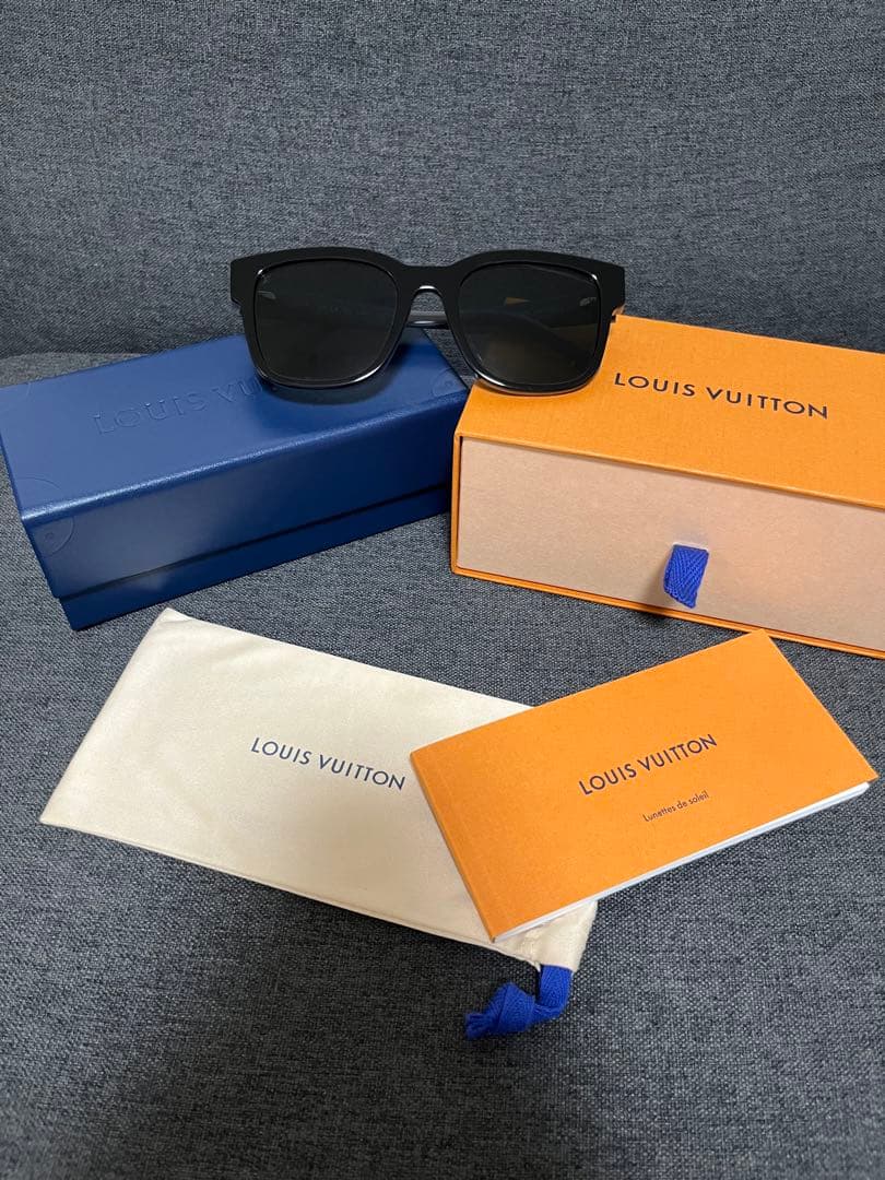 小物 LOUIS VUITTON OUTERSPACE BLACK GREY