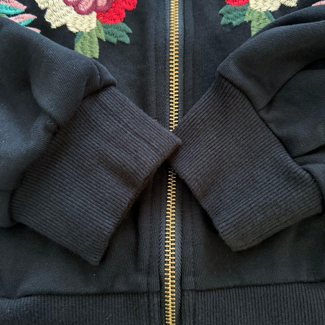 グレースコンチネンタル 刺繍ショートパーカー 36