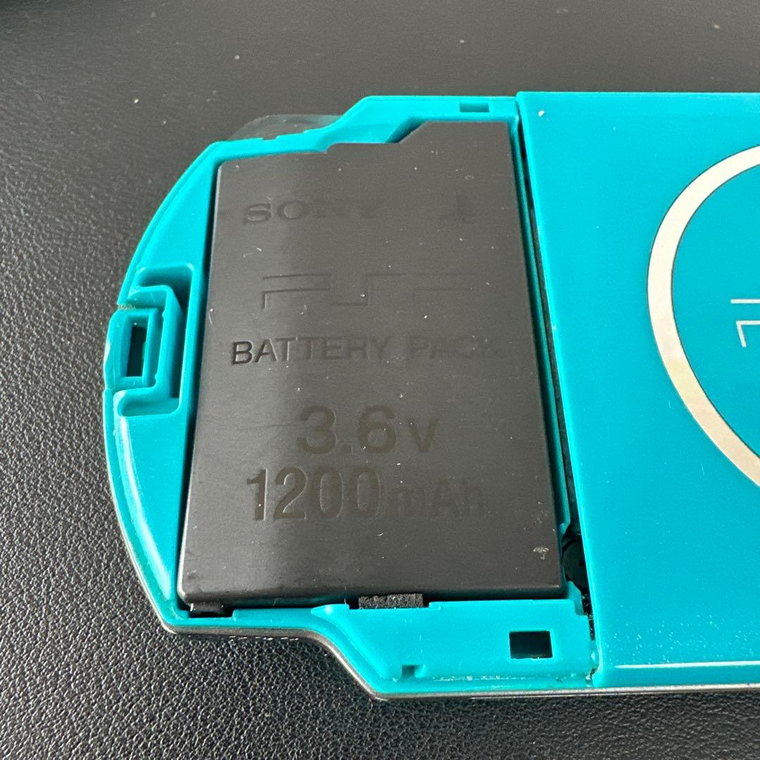 PSP 本体　初音ミク　いっぱいパック　PSP-3000XZG ジャンク品