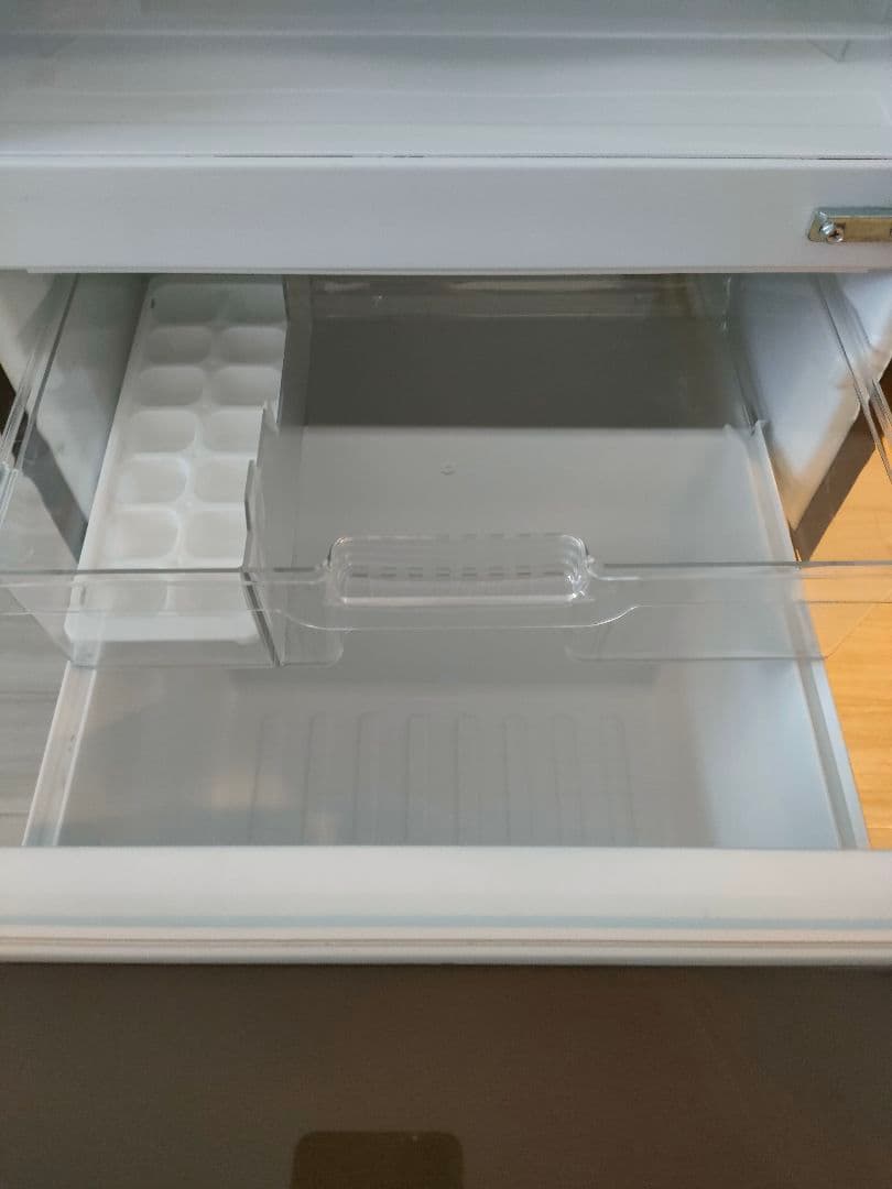 【最終値下げ！】Panasonic 冷蔵庫 NR-B176W-T 168L中古