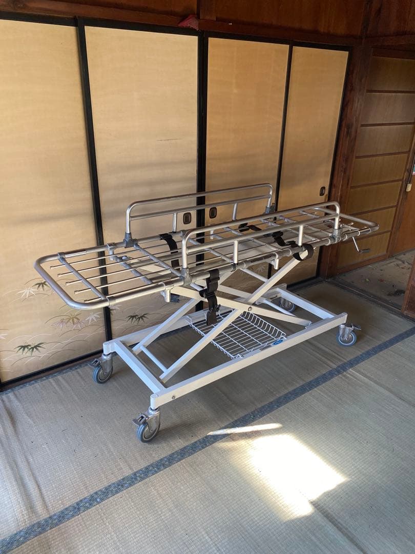 日進医療器　浴室用　ストレッチャー　入浴介助　昇降式　nissin