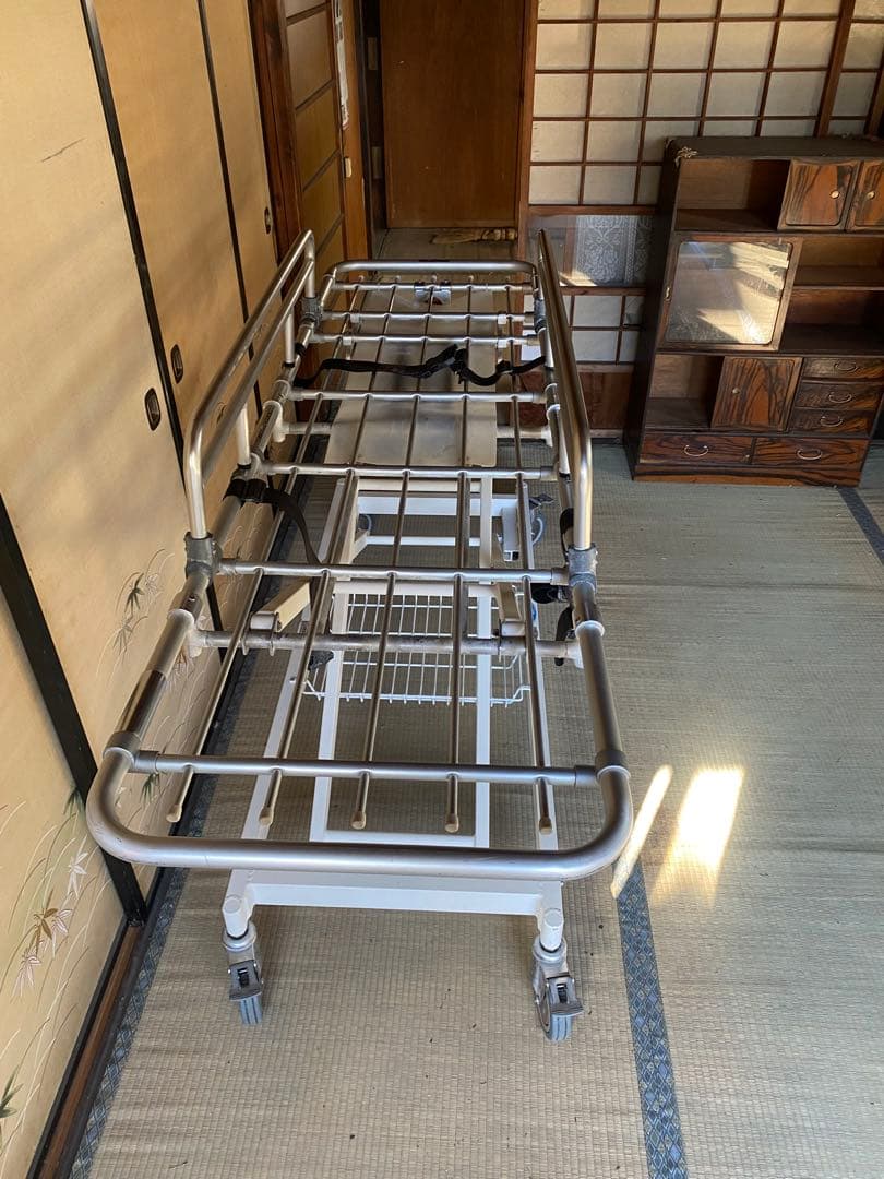 日進医療器　浴室用　ストレッチャー　入浴介助　昇降式　nissin