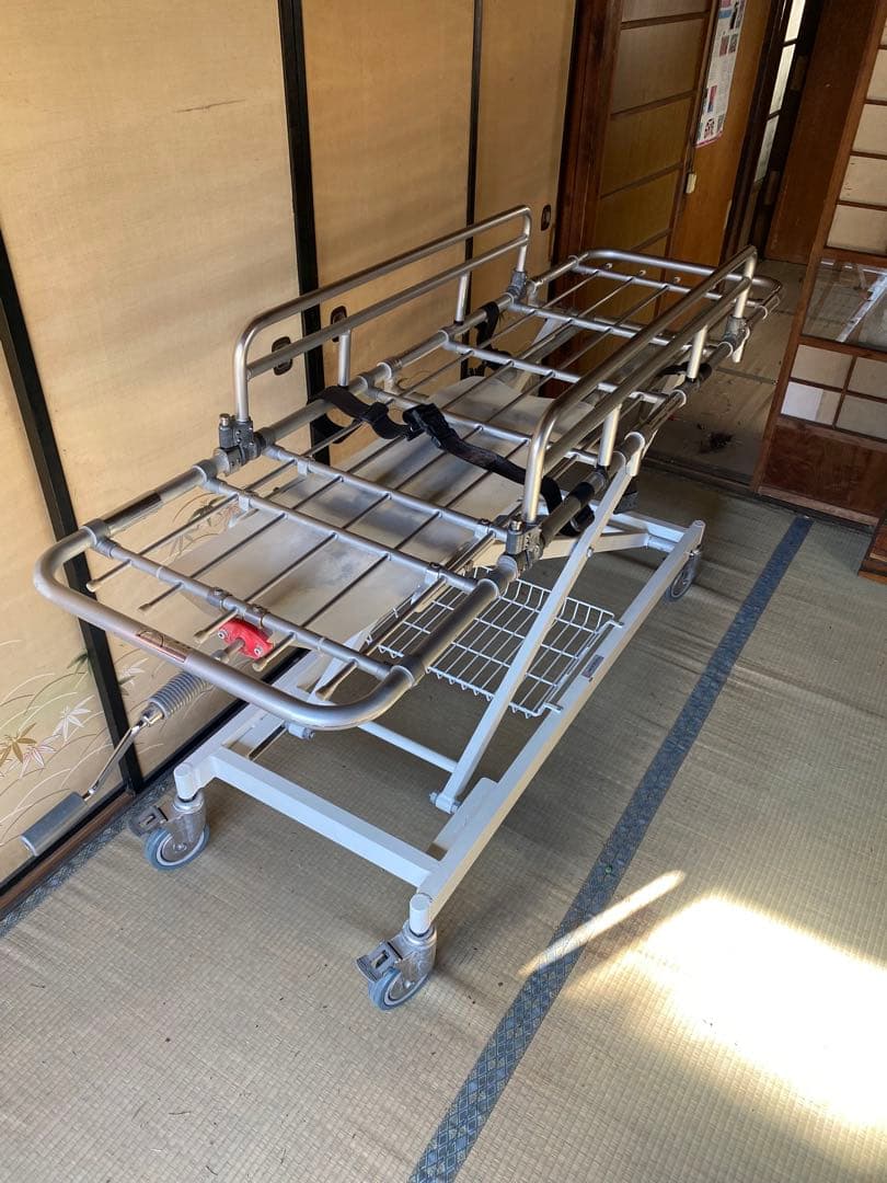 日進医療器　浴室用　ストレッチャー　入浴介助　昇降式　nissin