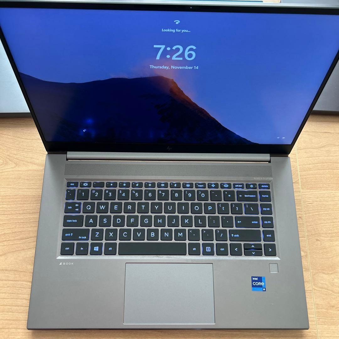 専用！HP Zbook Studio 15.6 G8 ワークステーション！