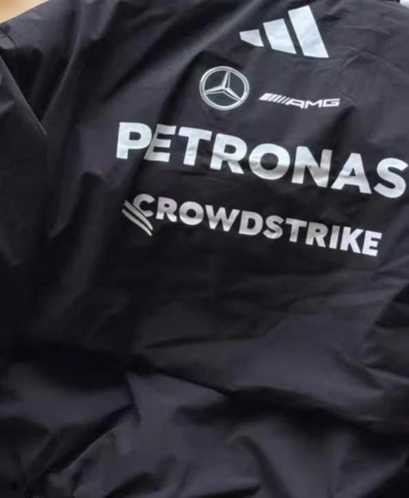 Mercedes AMG 2025 メルセデスAMG F1 チームジャケット M