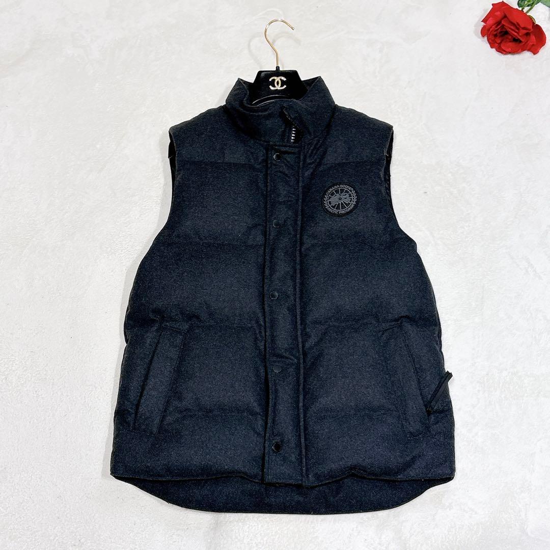 新品同様✨　カナダグース　ギャルソンベスト　ダウンベスト　ダークグレー　ウール