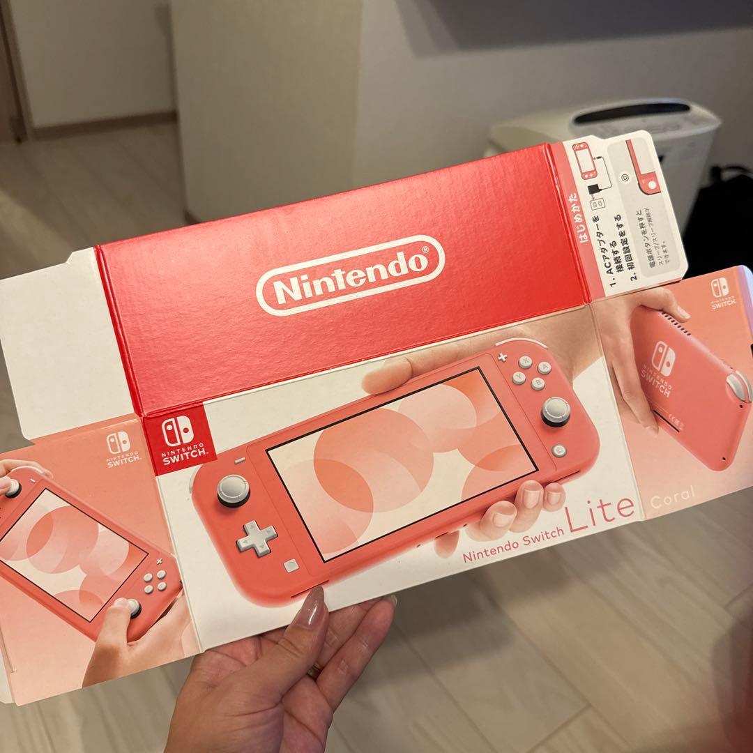 Nintendo Switch Lite コーラル すみっコぐらし付き