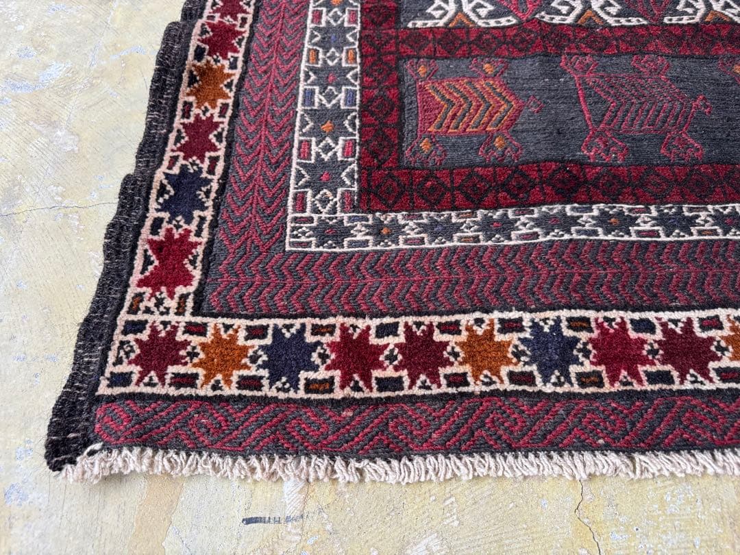 トライバルラグ ヴィンテージ家具 210×126cm 手織り 絨毯 カーペット