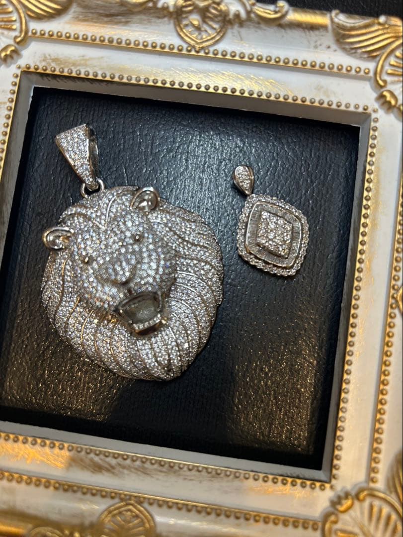 ￼スカル2種＆ライオンキュービック➕レザーネックレスセット　おまけ