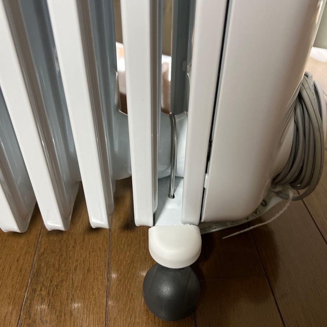 DeLonghi オイルヒーター RHJ35M0812-DG 送料込み