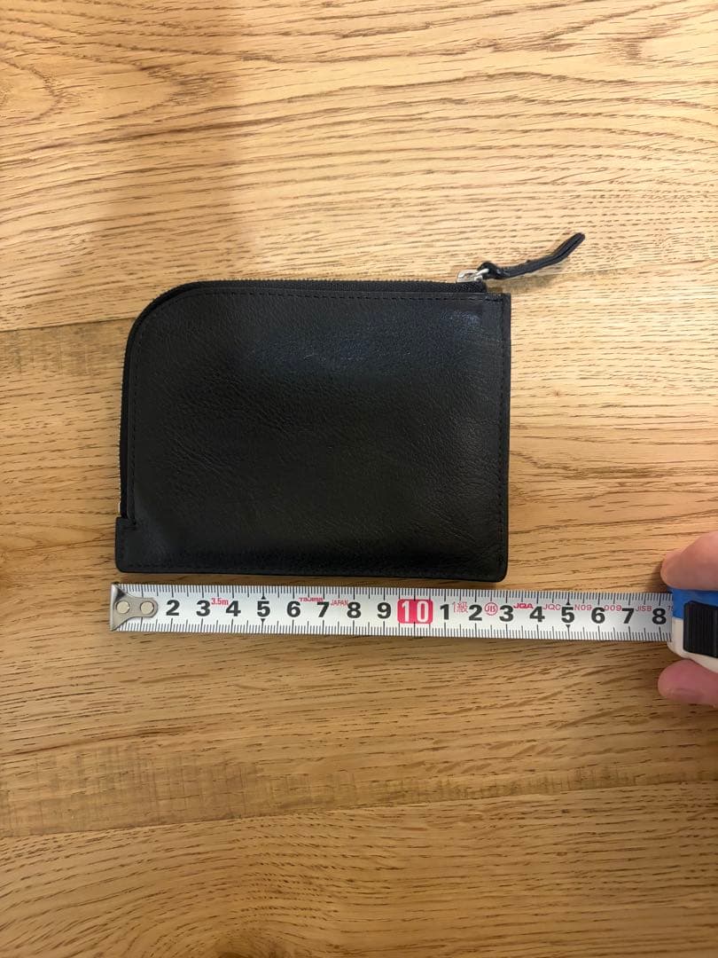 【美品】アーツアンドサイエンス　Zip case S ブラック　レザー　財布