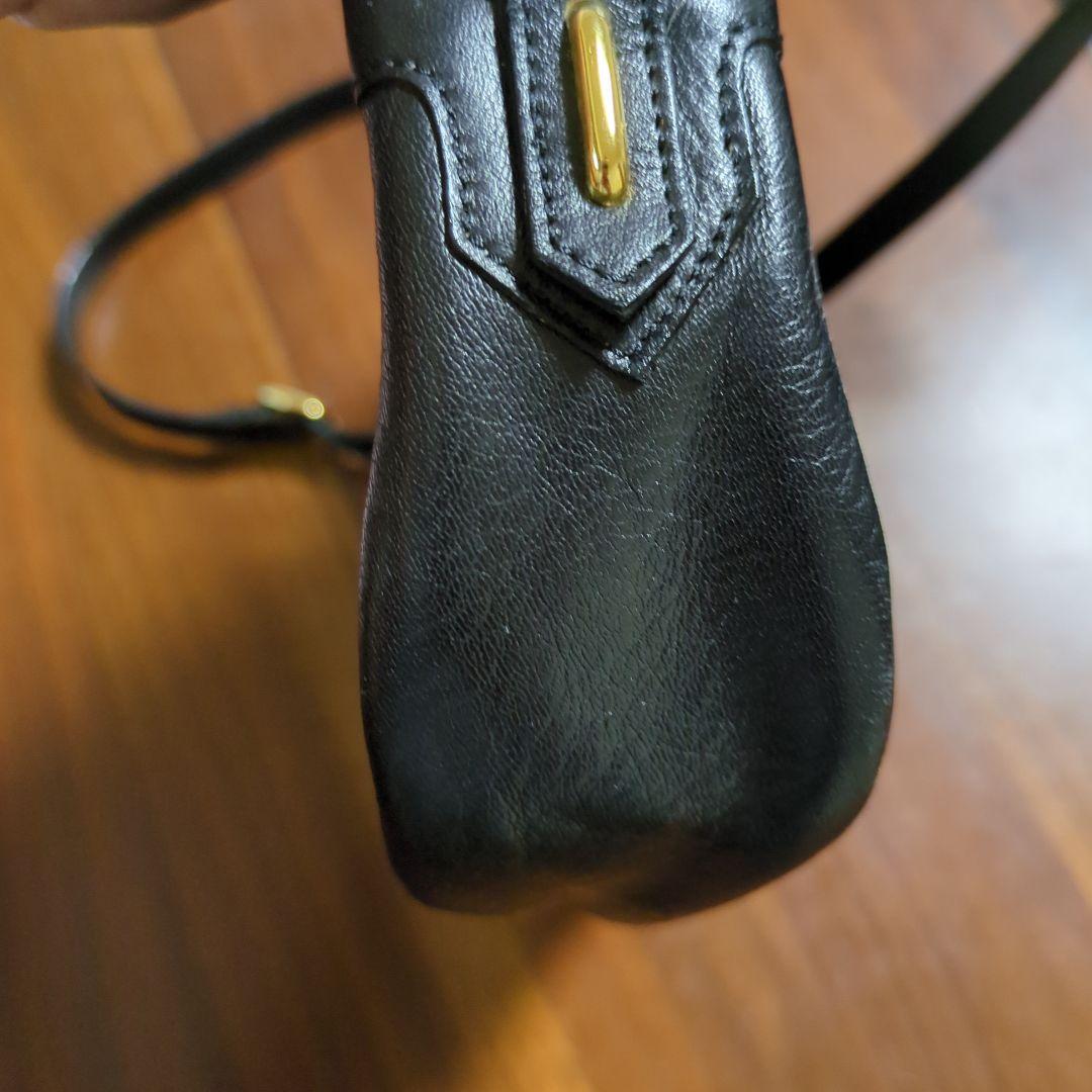 【極美品】イブサンローラン キルティングショルダーバッグ レザー 斜め掛け 黒