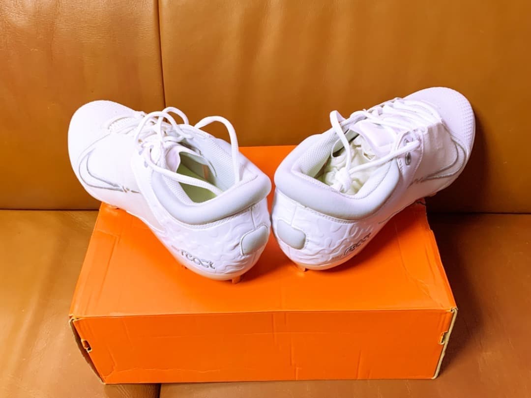 新品★USA国内限定発売モデル☆NIKE★Hyperdiamond 4★27cm