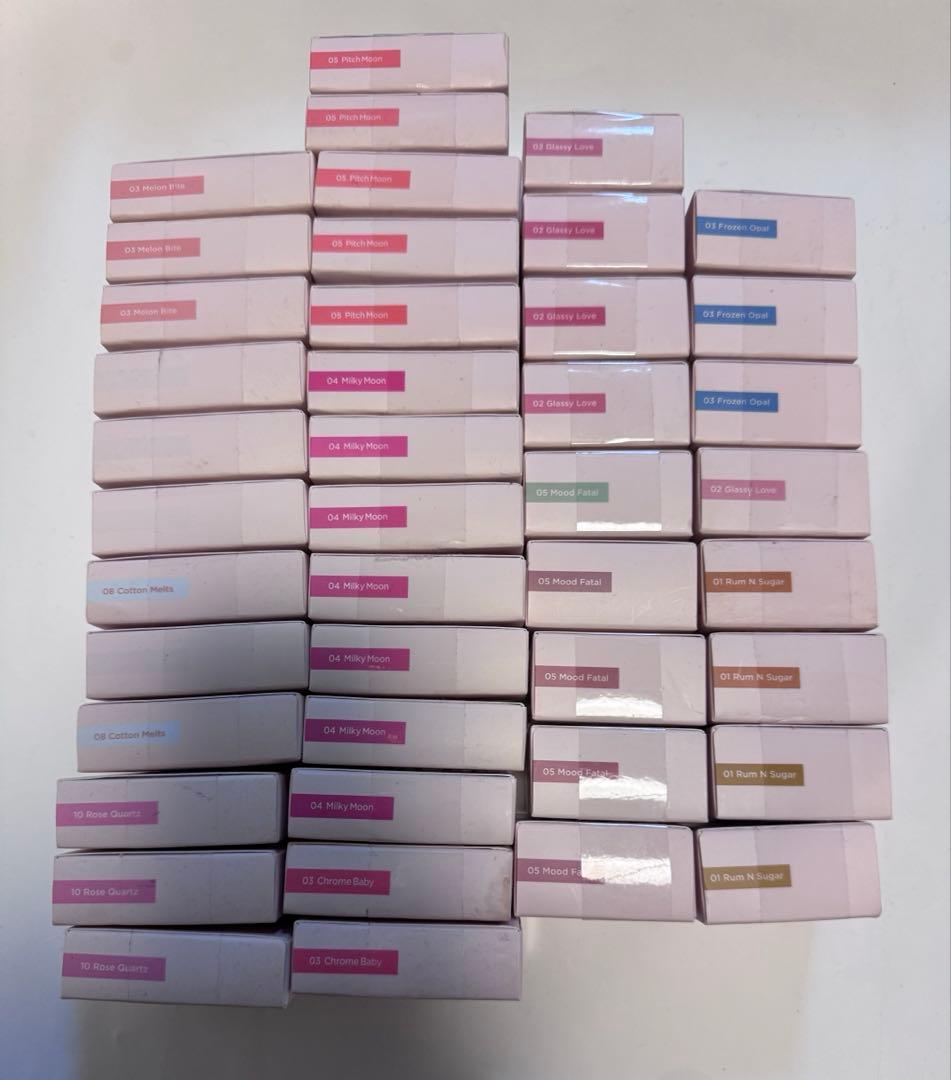 バラ売りコメント下さい　グリント　ハイライター　チーク　グリッタージェル