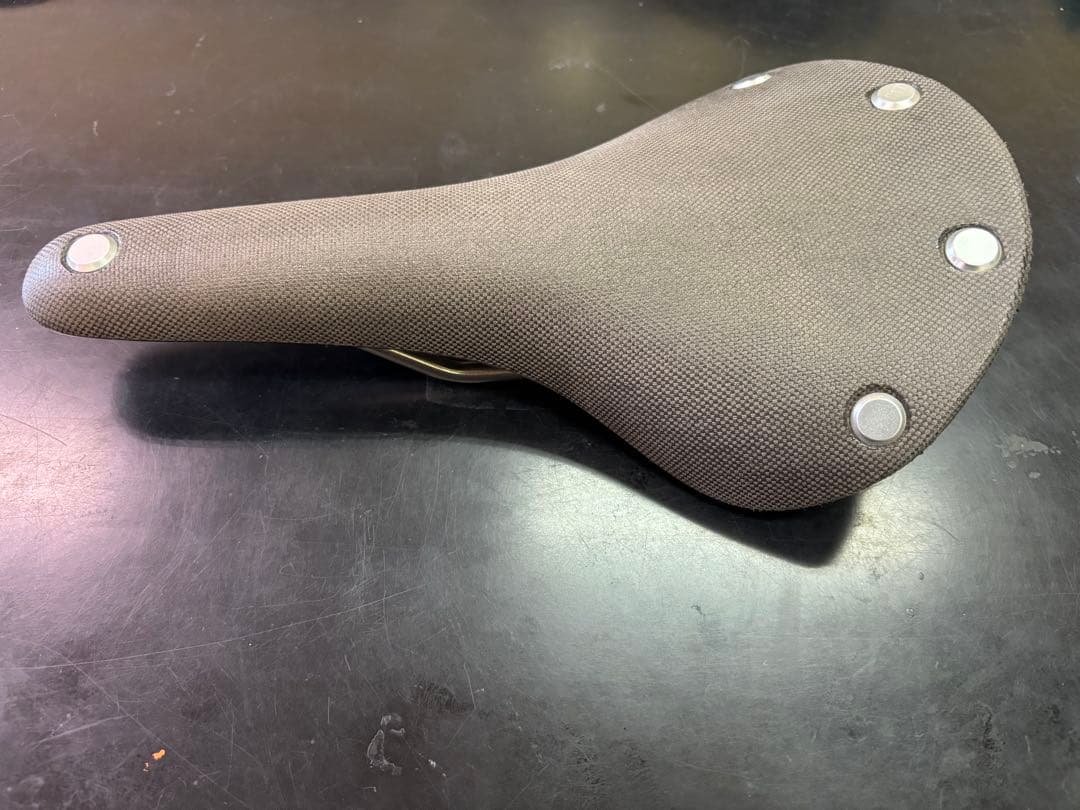 BROOKS カンビウム C17