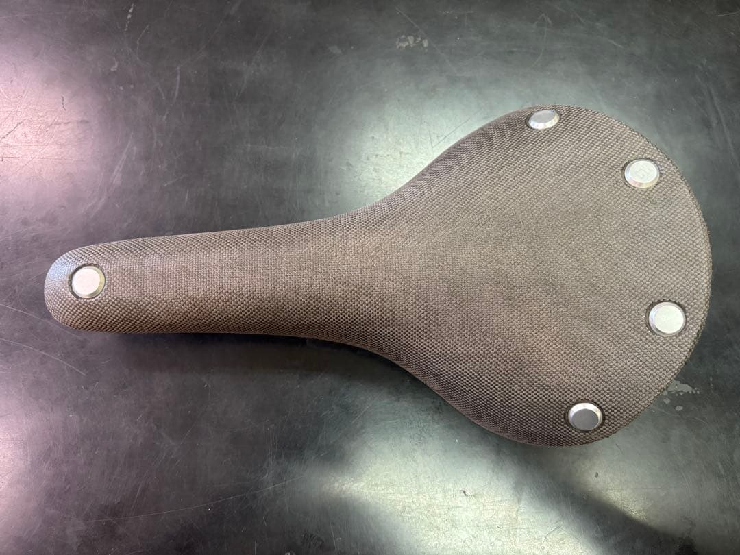 BROOKS カンビウム C17