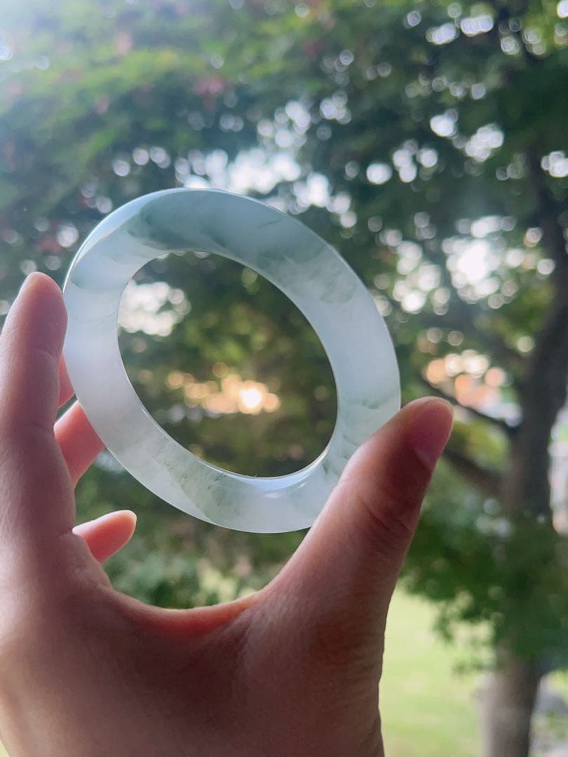 翡翠色 天山翠 金糸玉　天然石　バングル内径56.7 満圏