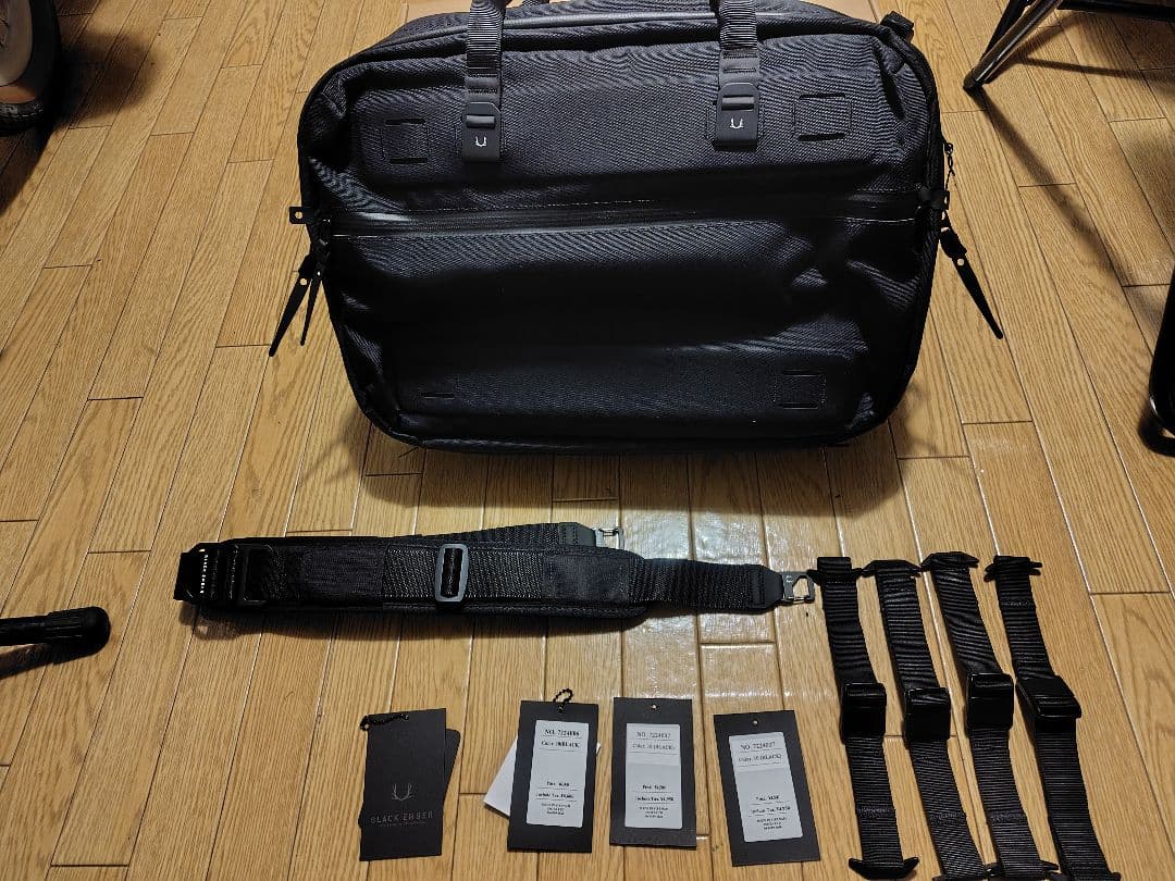 BLACK EMBER FORGE30 現行 未使用 ショルダーストラップ等あり