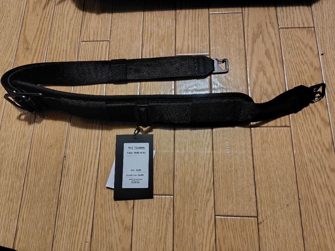 BLACK EMBER FORGE30 現行 未使用 ショルダーストラップ等あり