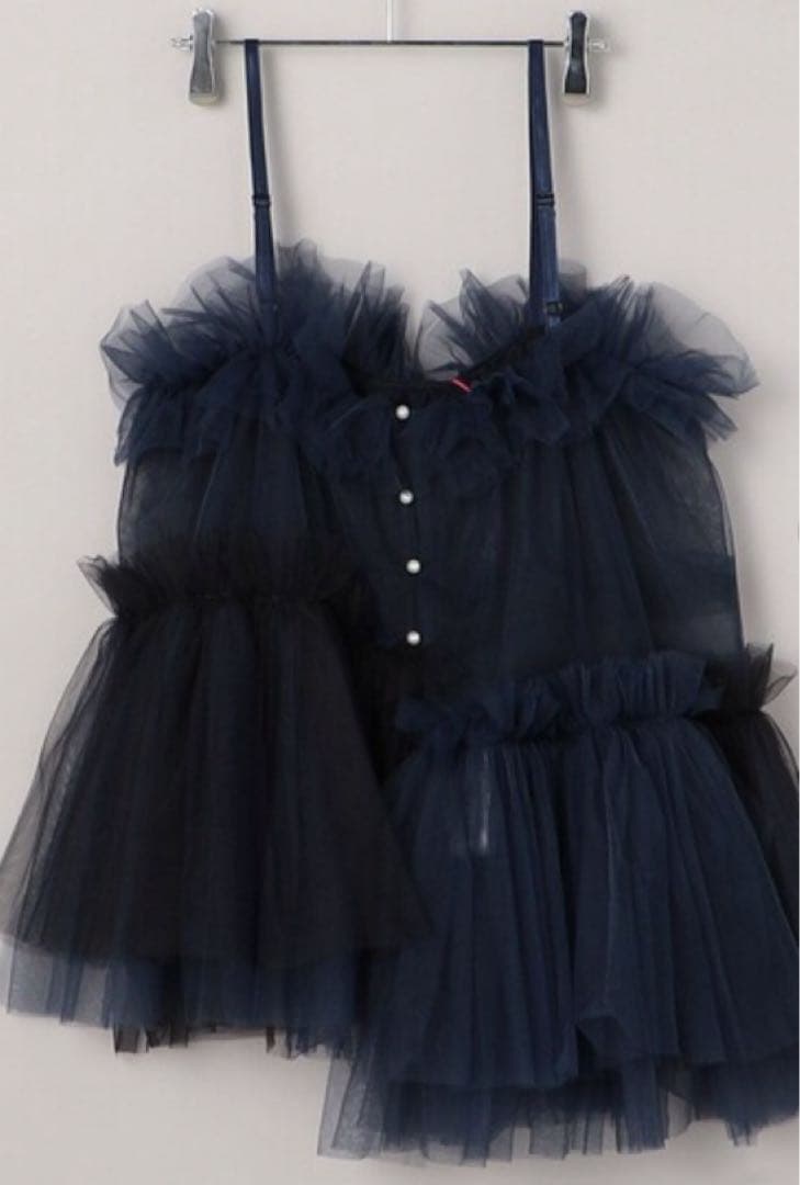 新品VIVIANO Asymmetric Cami Top studios